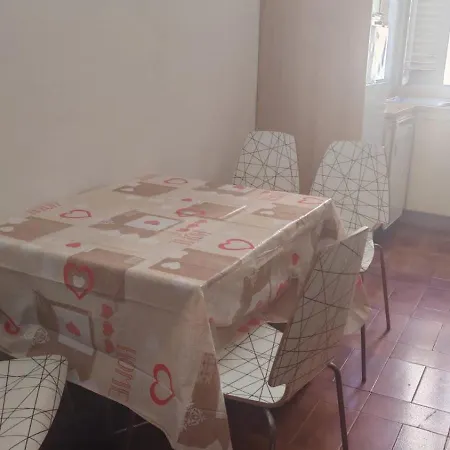Vela Apartment, In A And Convenient Area 都灵